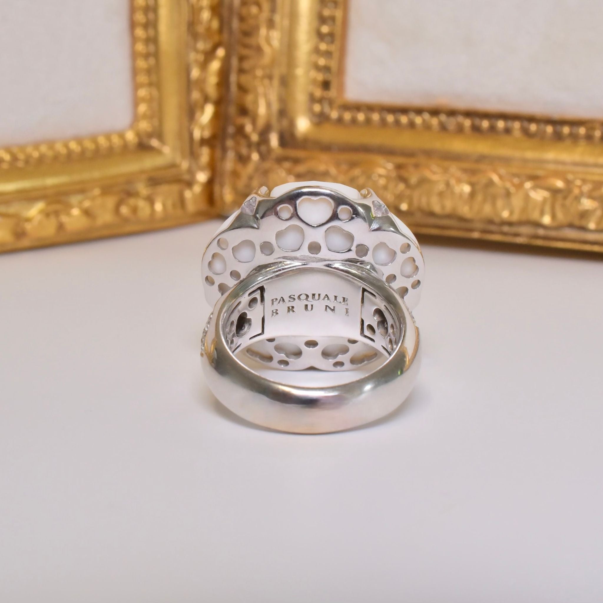 Contemporary Designer 18ct White Gold And Diamond ’Bon Ton’ Ring By ‘Pasquale Bruni’ Italy - RRP $21400 AUD