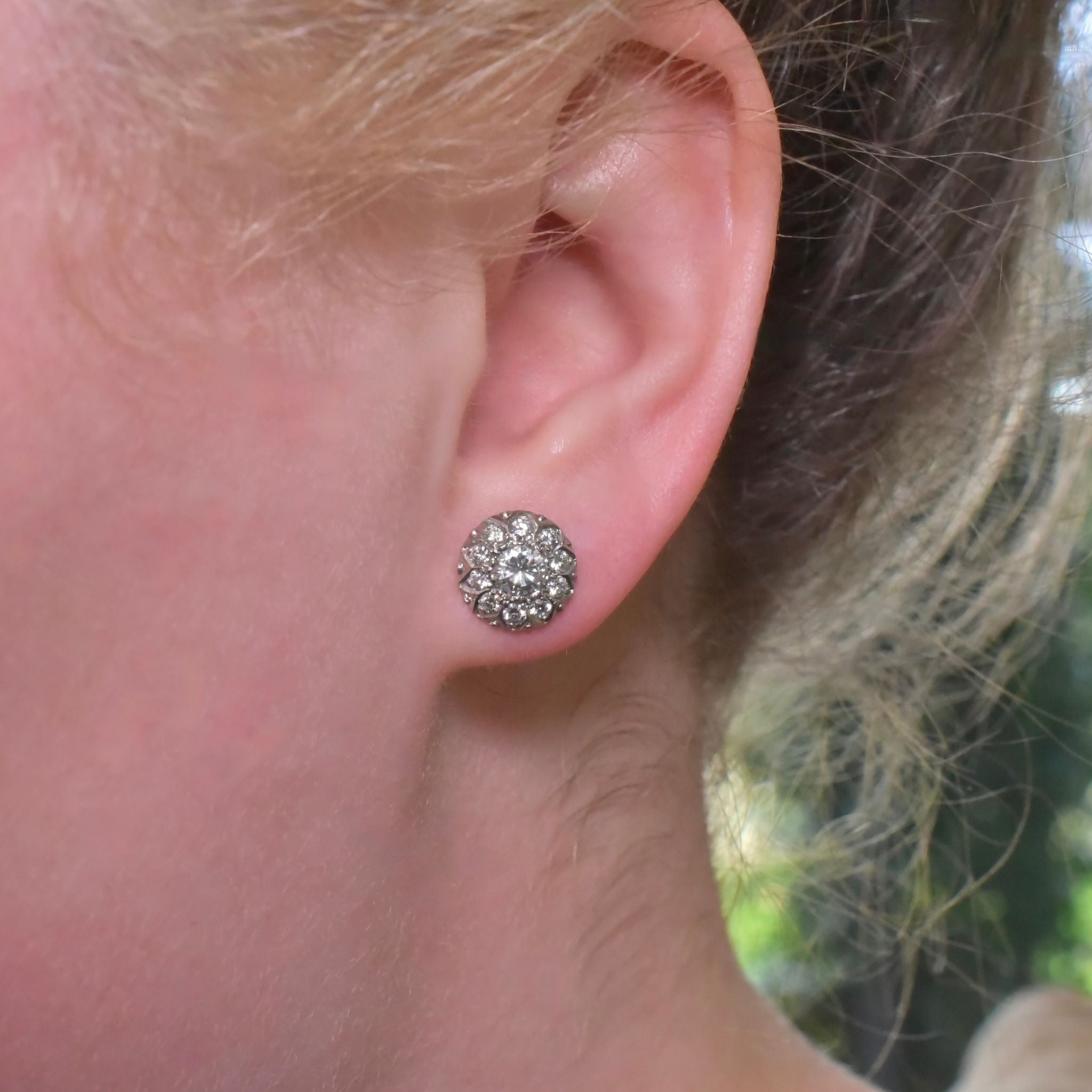 Vintage 15ct White Gold Diamond ‘Daisy’ Cluster Earrings