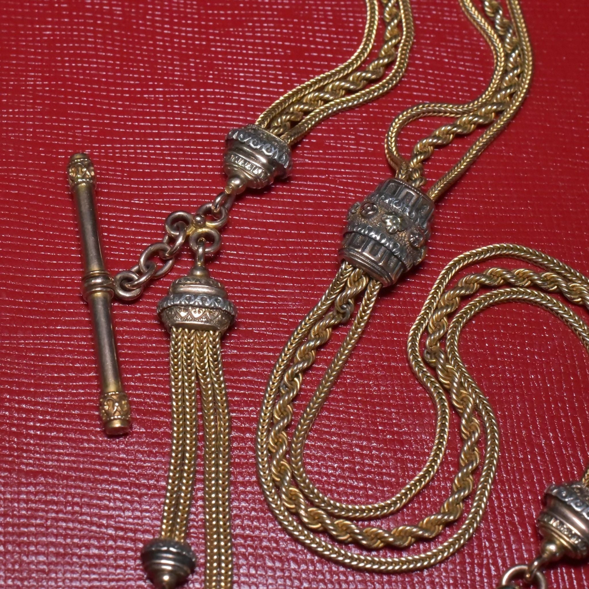Outstanding Antique Victorian 9ct Tri-Colour Ladies Albertina Tassel Pocket Watch Chain Circa 1880-90