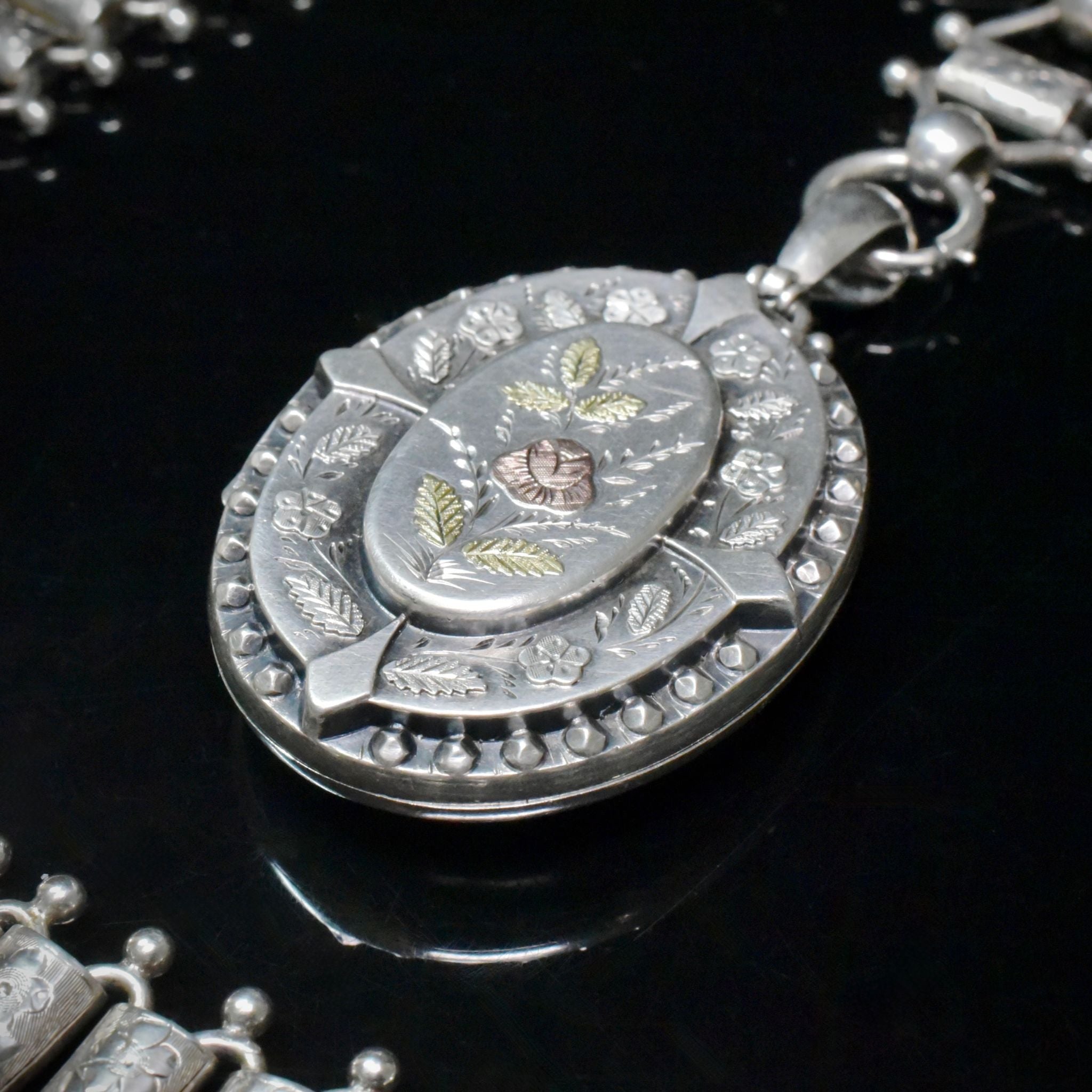 Superb Antique Victorian Sterling Silver Locket & Book-Chain - Constantine & Floyd, Birmingham 1882