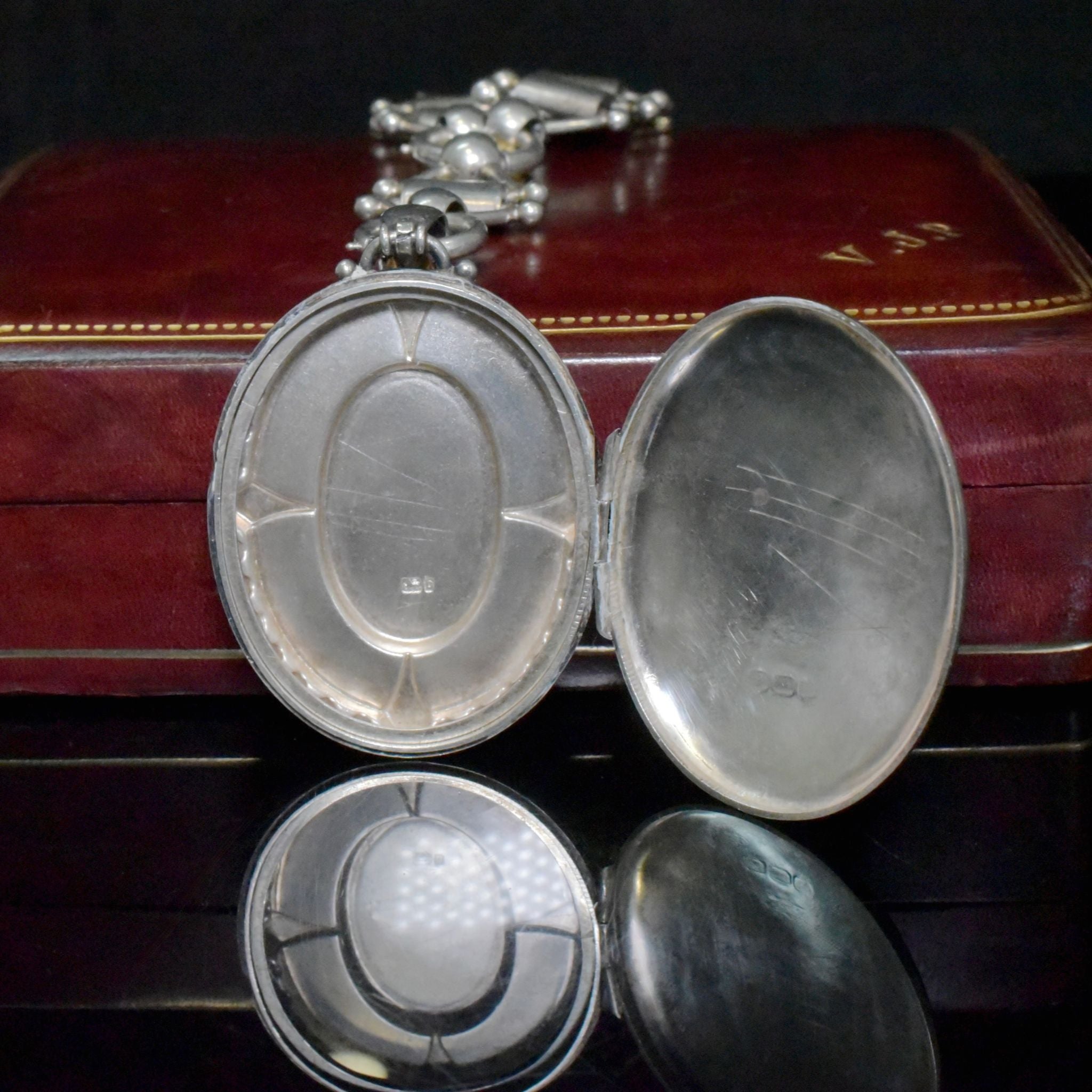 Superb Antique Victorian Sterling Silver Locket & Book-Chain - Constantine & Floyd, Birmingham 1882