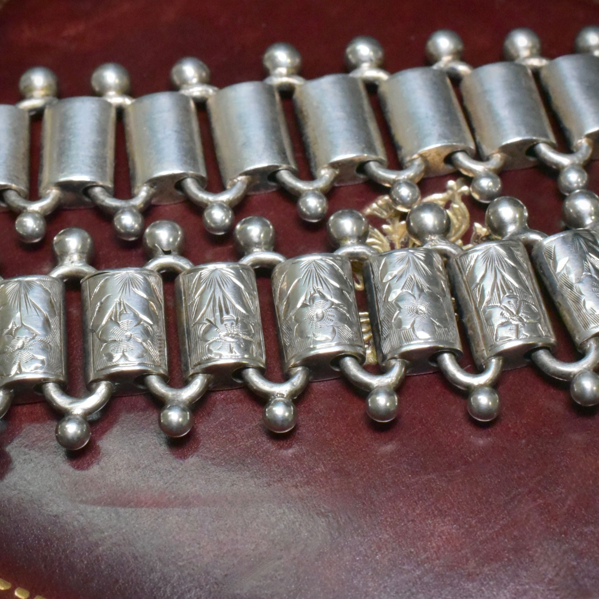 Superb Antique Victorian Sterling Silver Locket & Book-Chain - Constantine & Floyd, Birmingham 1882
