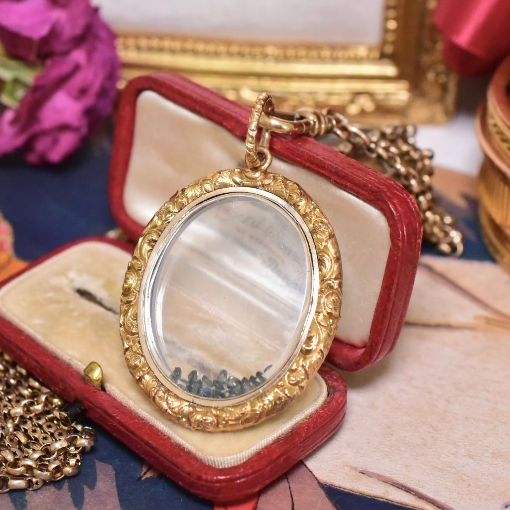 Locket 1890 Antique Victorian 15ct Yellow Gold Double Locket Circa 1870-1890
