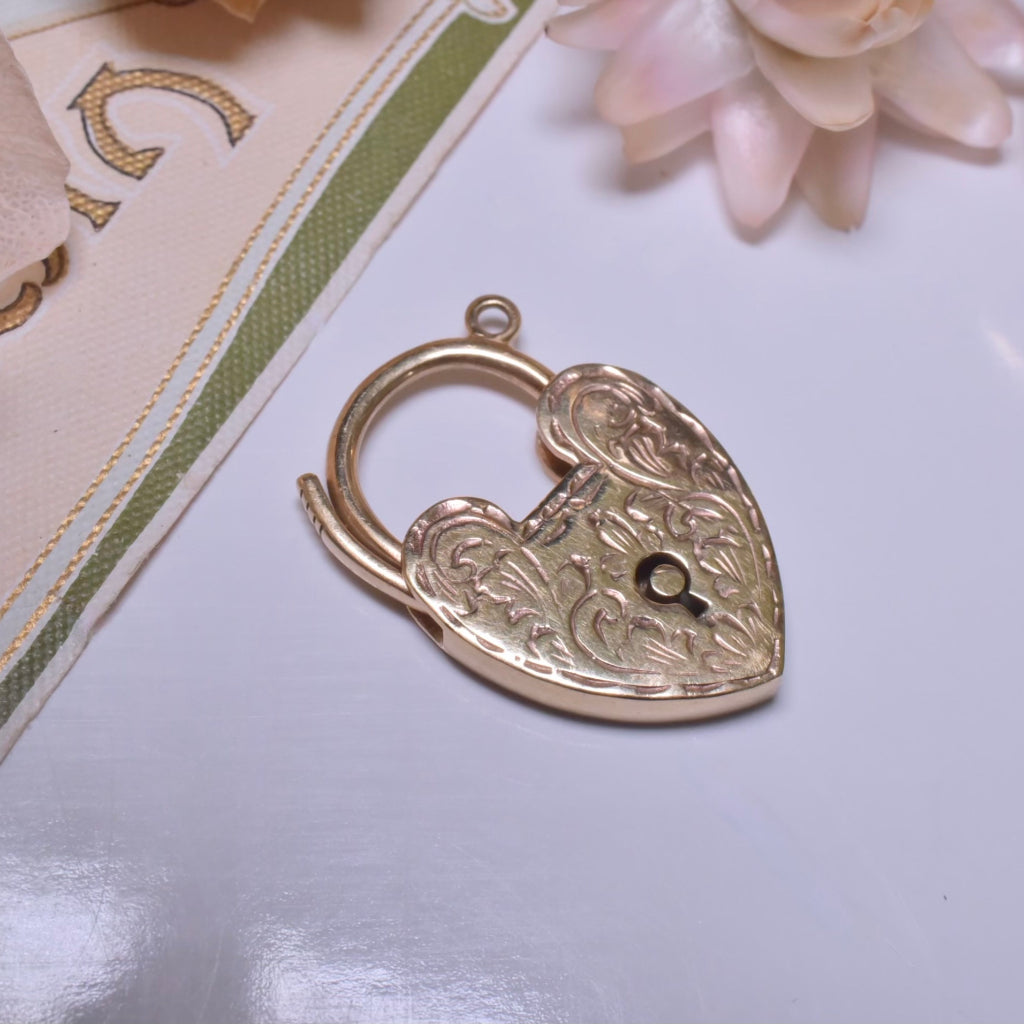 Estate 9ct Yellow Gold Heavy ‘Heart’ Padlock Clasp / Pendant