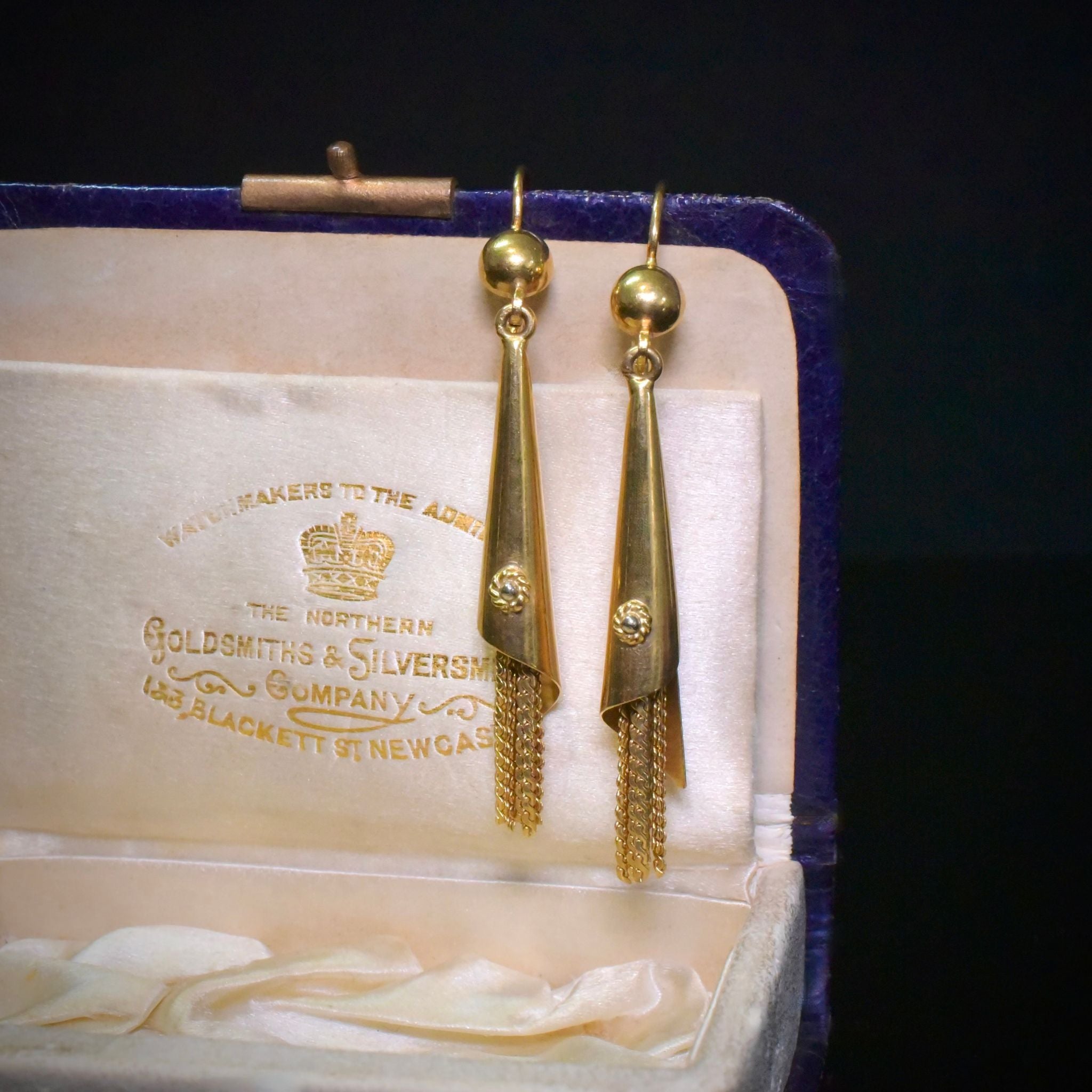 Superb 18ct Yellow Gold Tassel Earrings - 9.15 Grams