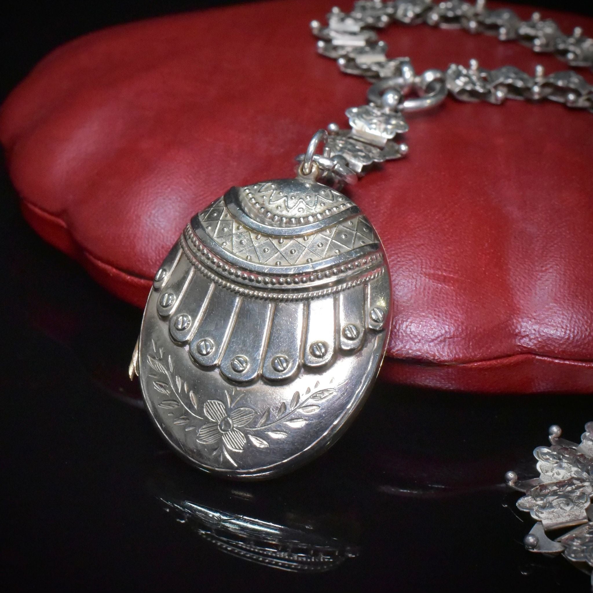 Antique Victorian Silver Book Chain And Large Locket Circa 1889-90