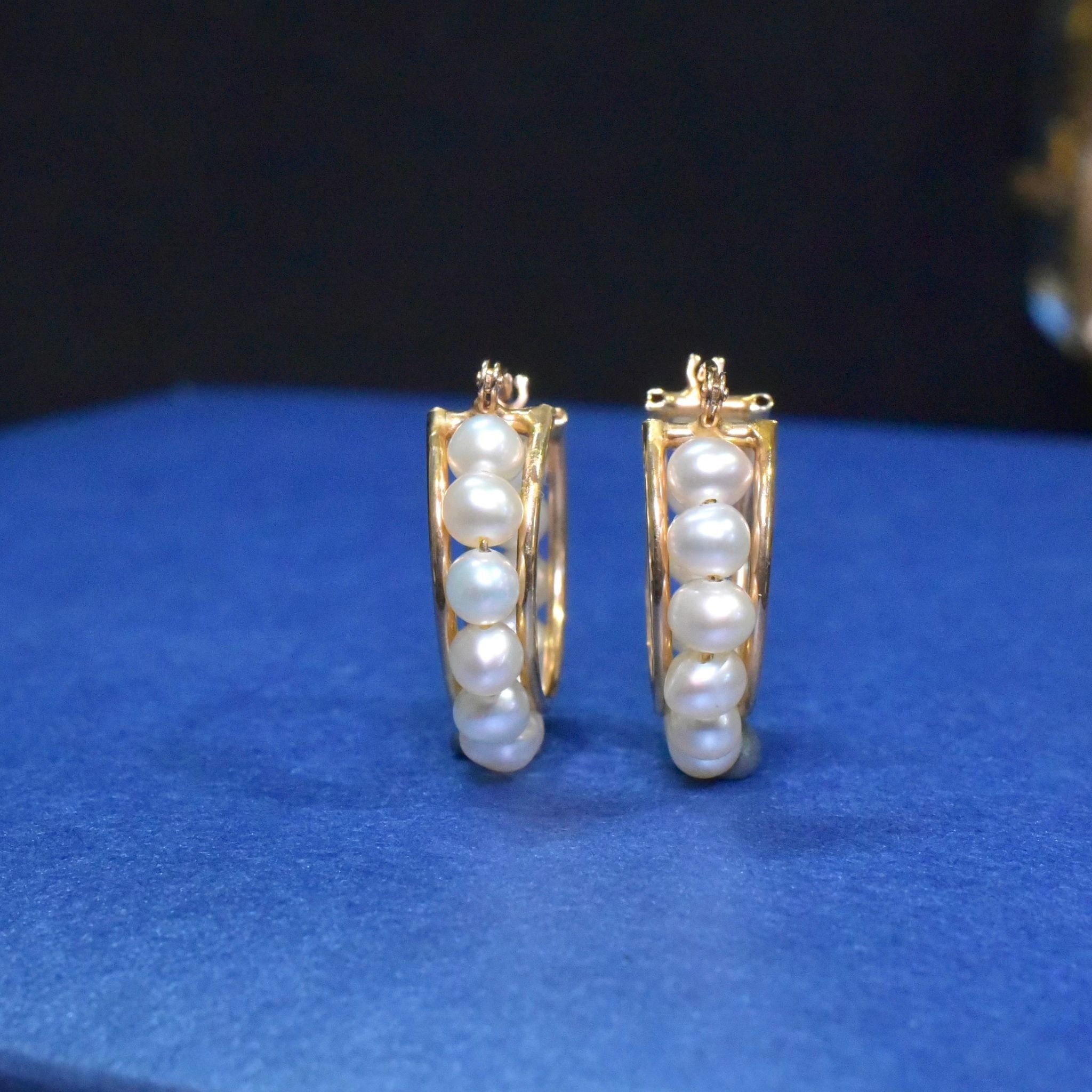 Modern 14ct Yellow Gold Cultured Pearl Hoop Earrings