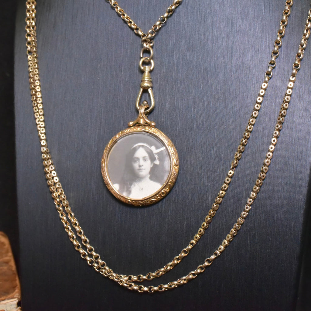 Antique Edwardian 9ct Rose Gold Double Sided Photo Locket Circa 1900