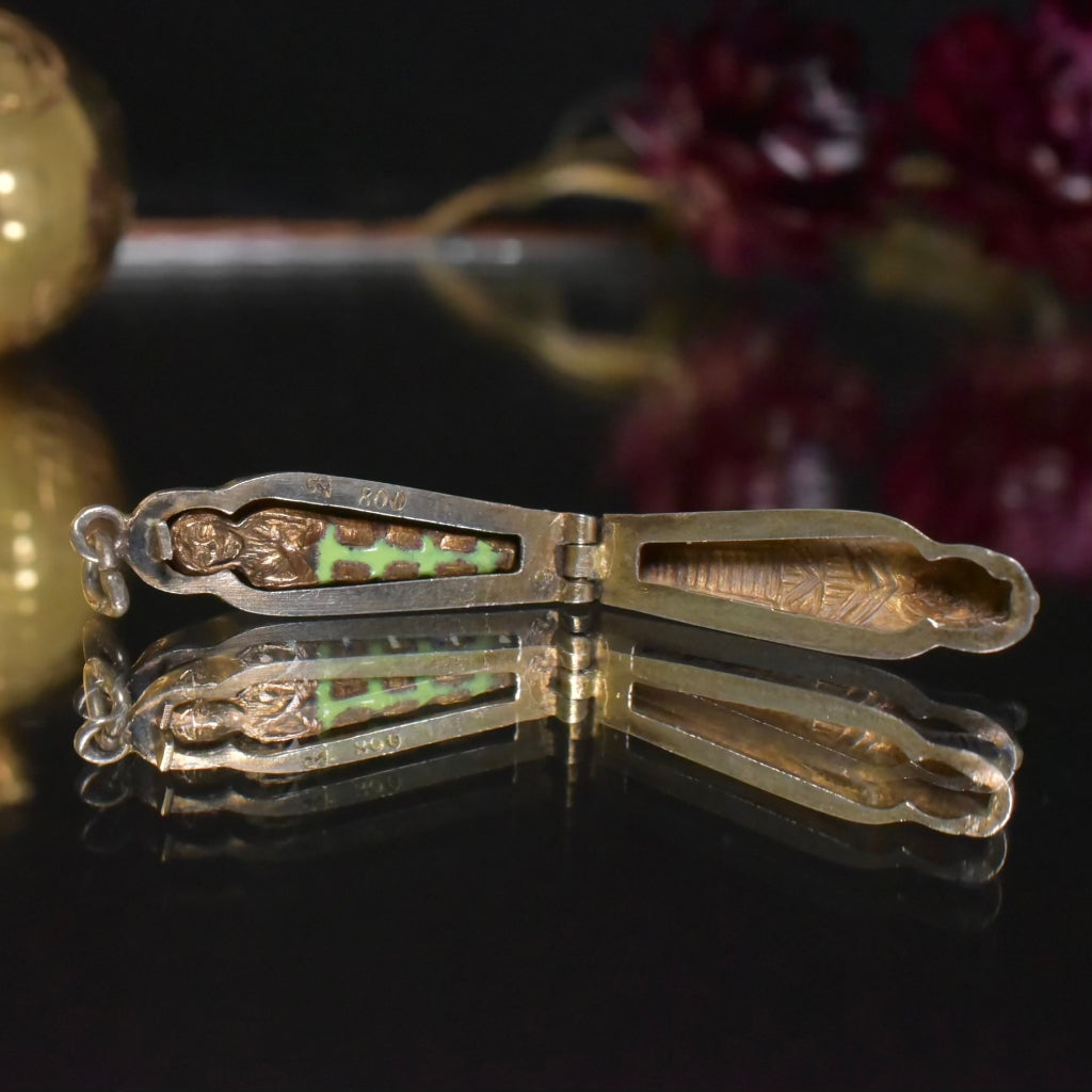 Antique Art Deco Egyptian Revival Sarcophagus And Mummy Pendant Circa 1920-30’s