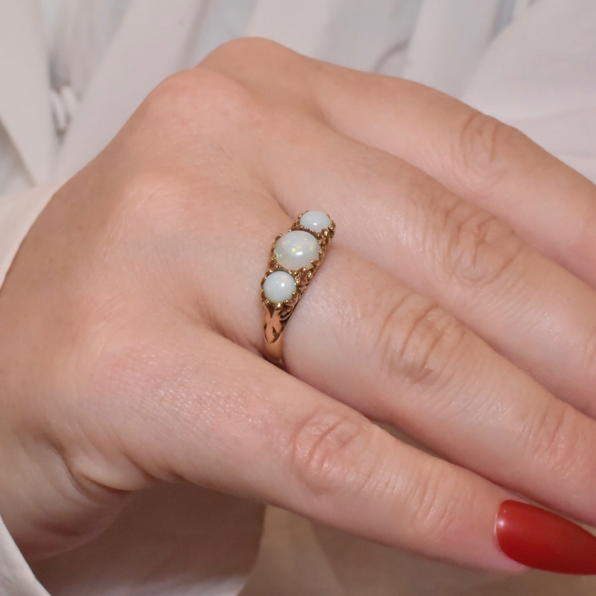 Vintage 9ct Yellow Gold Solid Opal Ring - UK 1970’s