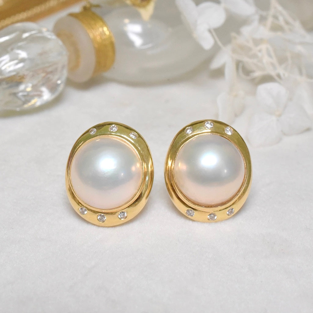 Superb Modern 18ct Yellow Gold Mabe Pearl And Diamond Earrings - 10 Grams