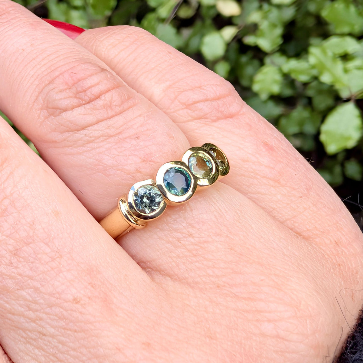 Stunning 18ct Yellow Gold Four Stone Australian Sapphire Bridge Ring Complete With An Independent Valuation for $7,900 AUD