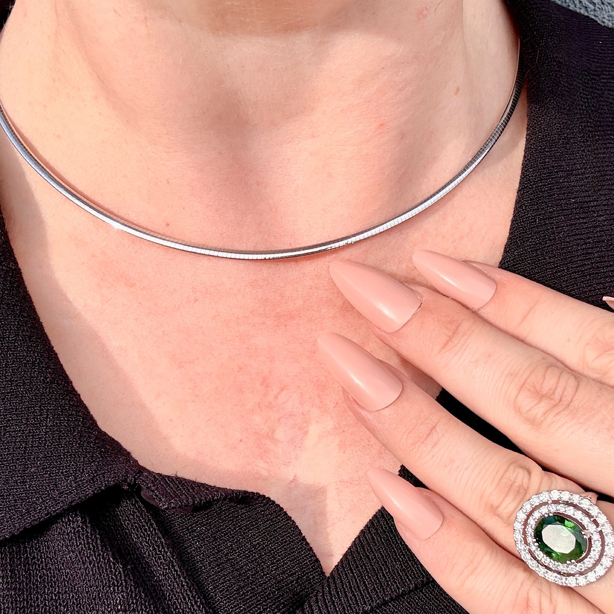 Contemporary 9ct White Gold Omega Chain - 42cm