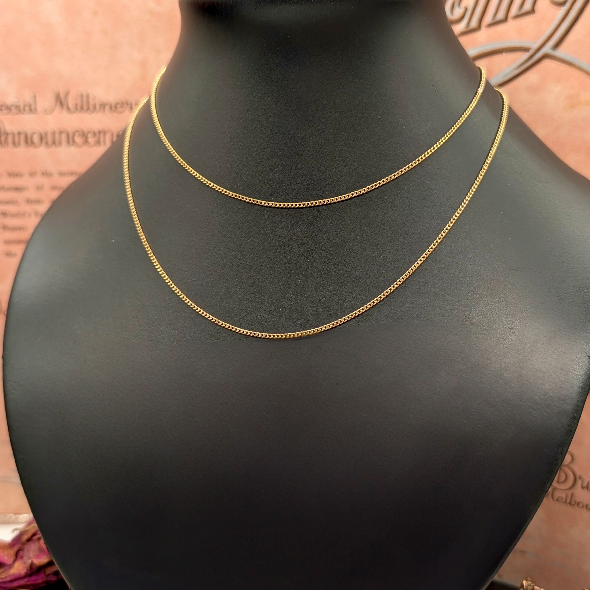 Modern 9ct Yellow Gold Flat Curblink Chain - 70cm