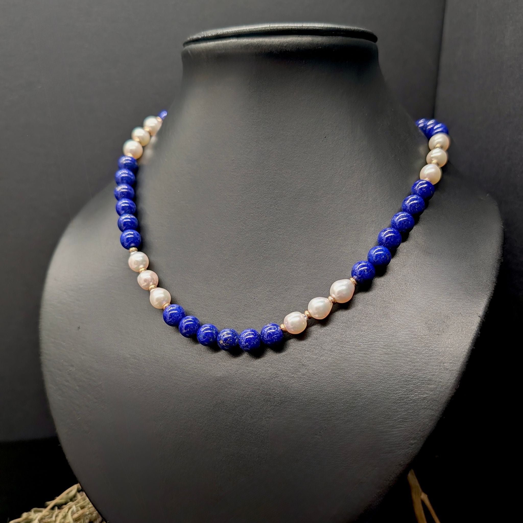 Stunning 9ct Yellow Gold Lapis Lazuli And Pearl Necklace - 43cm