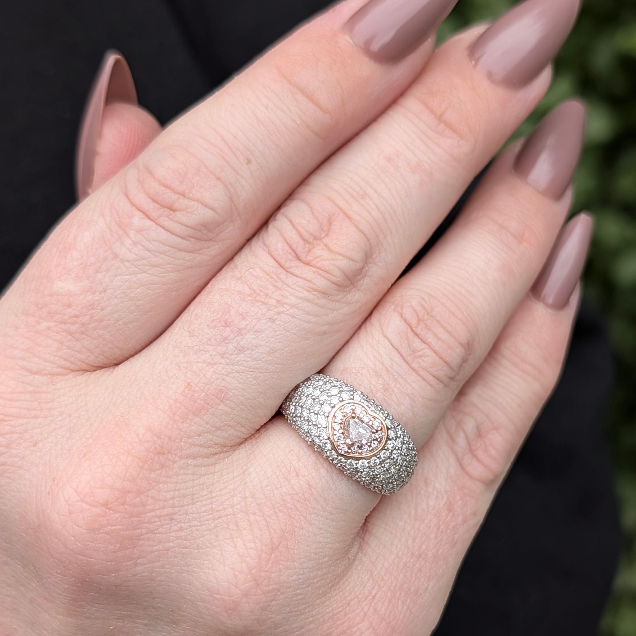 Spectacular Contemporary 14ct White and Rose Gold Heart-Shape Pink Diamond and Diamond Ring Complete With An Independent Gemmological Valuation For $28,600 AUD
