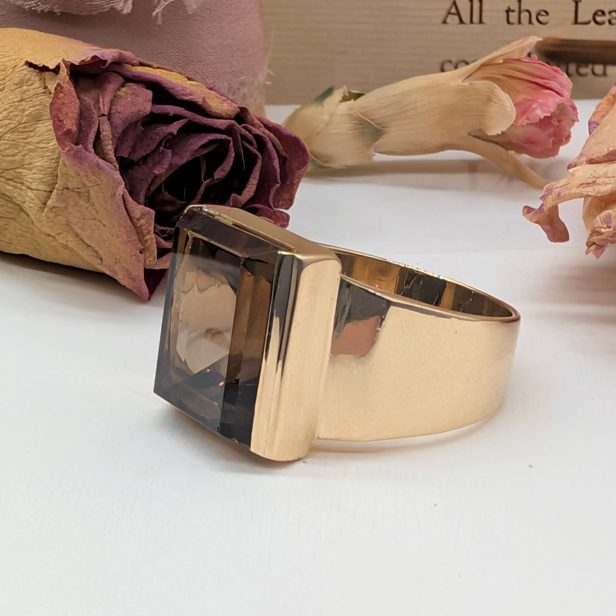 Fabulous Vintage Retro Style 9ct Yellow Gold Square-cut Smokey Quartz Ring