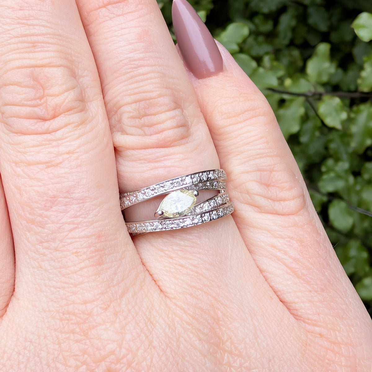 Stunning Modern Solid Platinum ‘Fancy Yellow' Diamond - (0.52ct) & White Diamond (0.57ct) Ring TDW 1.09ct Included In Purchase An Independent Valuation For $11,254 AUD