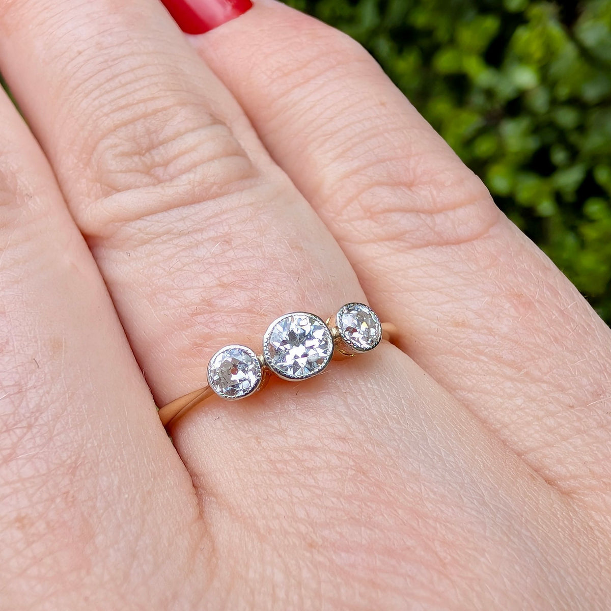 Gorgeous Edwardian Era 18ct Yellow Gold Diamond Trilogy Ring - 0.47ct