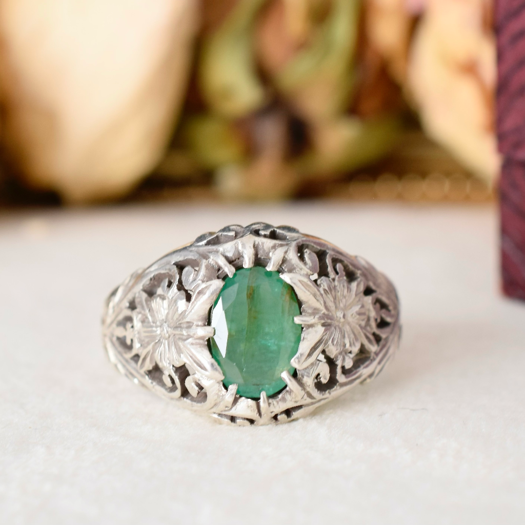 Modern/Vintage Sterling Silver And Emerald Ring