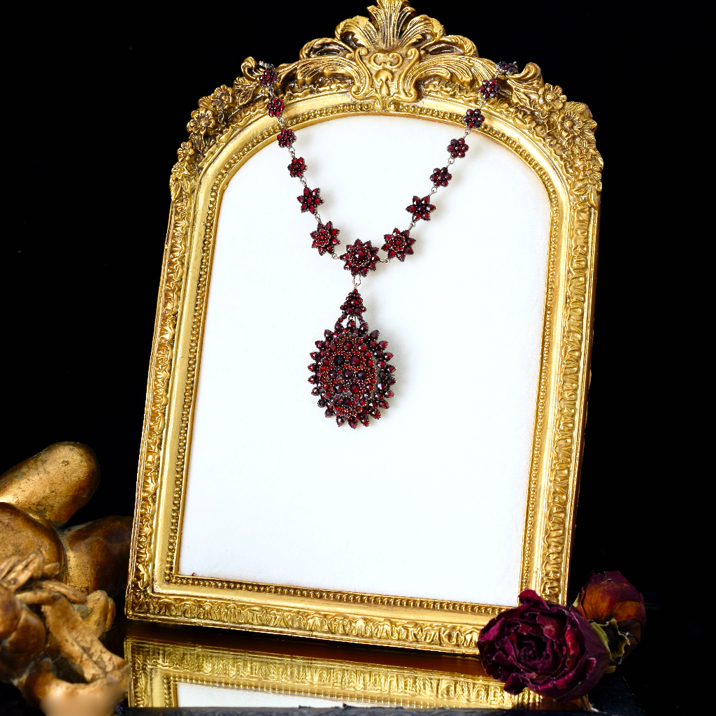 Antique Victorian Bohemian Garnet Locket And Garnet Cluster Chain Circa 1890-1900