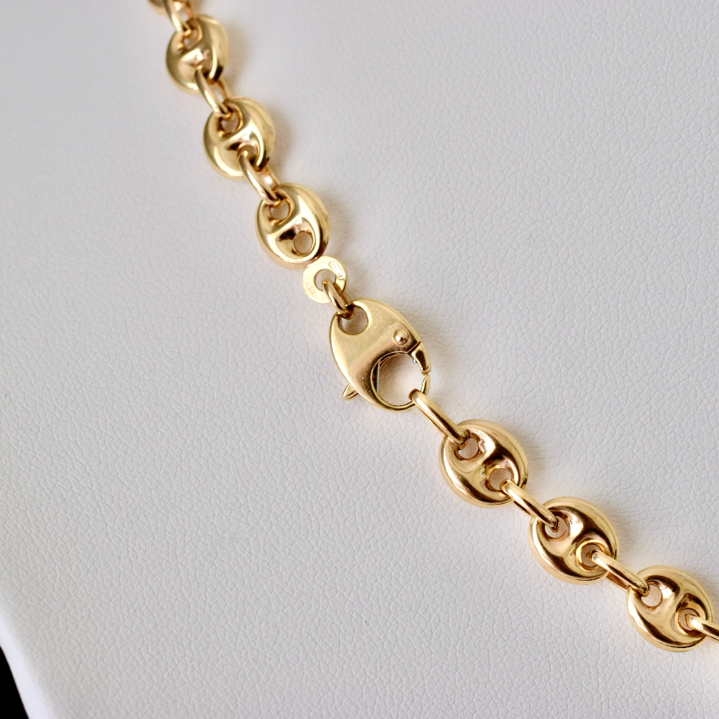 Modern Italian 9ct Yellow Gold Puffed Marriner Link Chain By UnoAErre 47cm