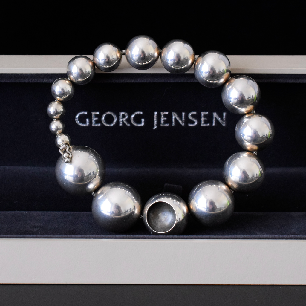 Modernist Jacqueline Rabun Georg Jensen “Cave” Silver Bracelet Design Nr. 441 Copenhagen Denmark 2000