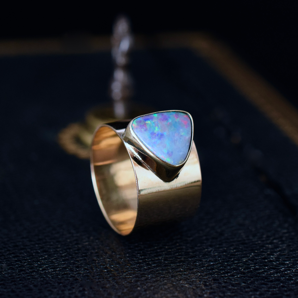 Vintage 9ct Rose Gold Opal Doublet Cigar Band Ring