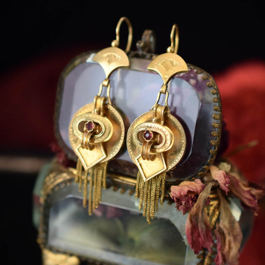 Antique Victorian 18ct Yellow Gold Garnet Fringe Earrings Circa 1880