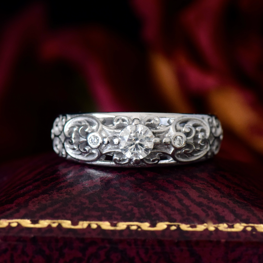 Modern 18ct White Gold Filigree Diamond Ring