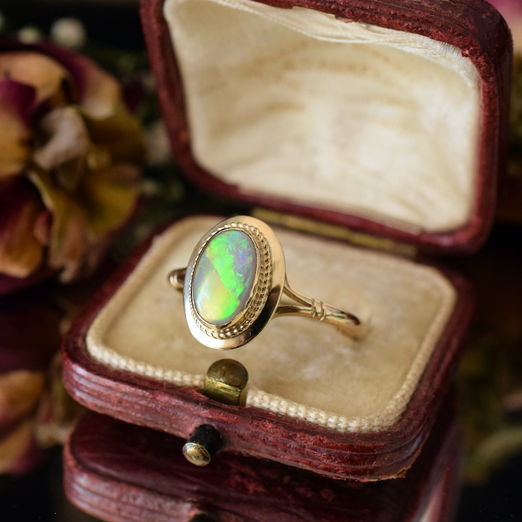 Vintage 9ct Yellow Gold And Solid White Opal Ring - Birmingham 1983