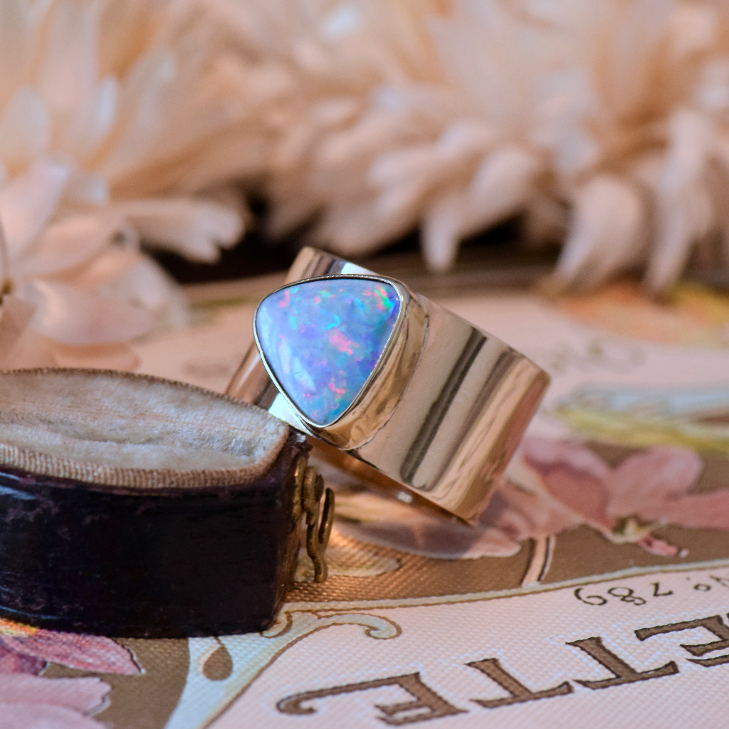 Vintage 9ct Rose Gold Opal Doublet Cigar Band Ring