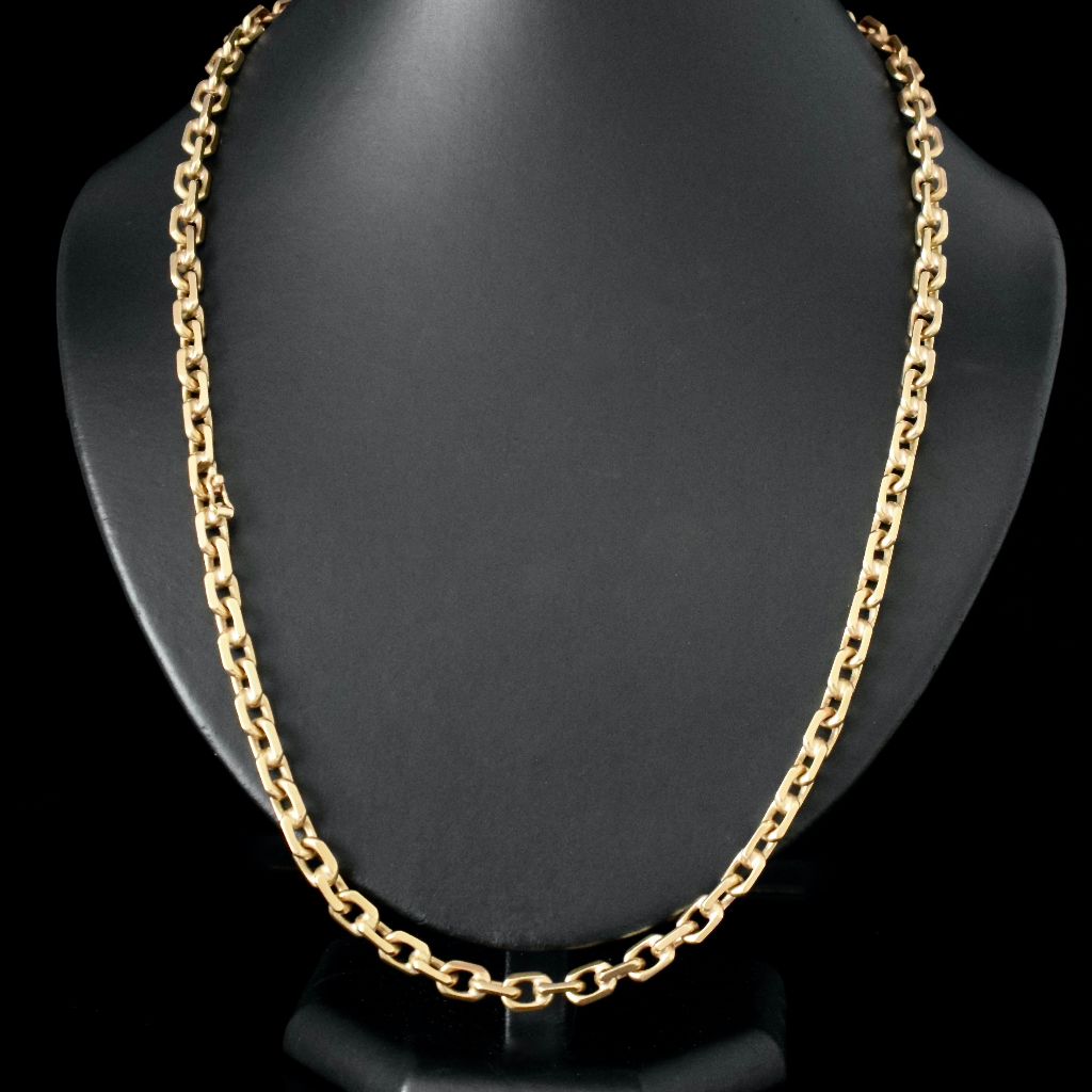 Modern 9ct Yellow Gold Oval Link (Anchor) Chain Necklace 69.4 Grams (Independent Valuation included with $14,000)