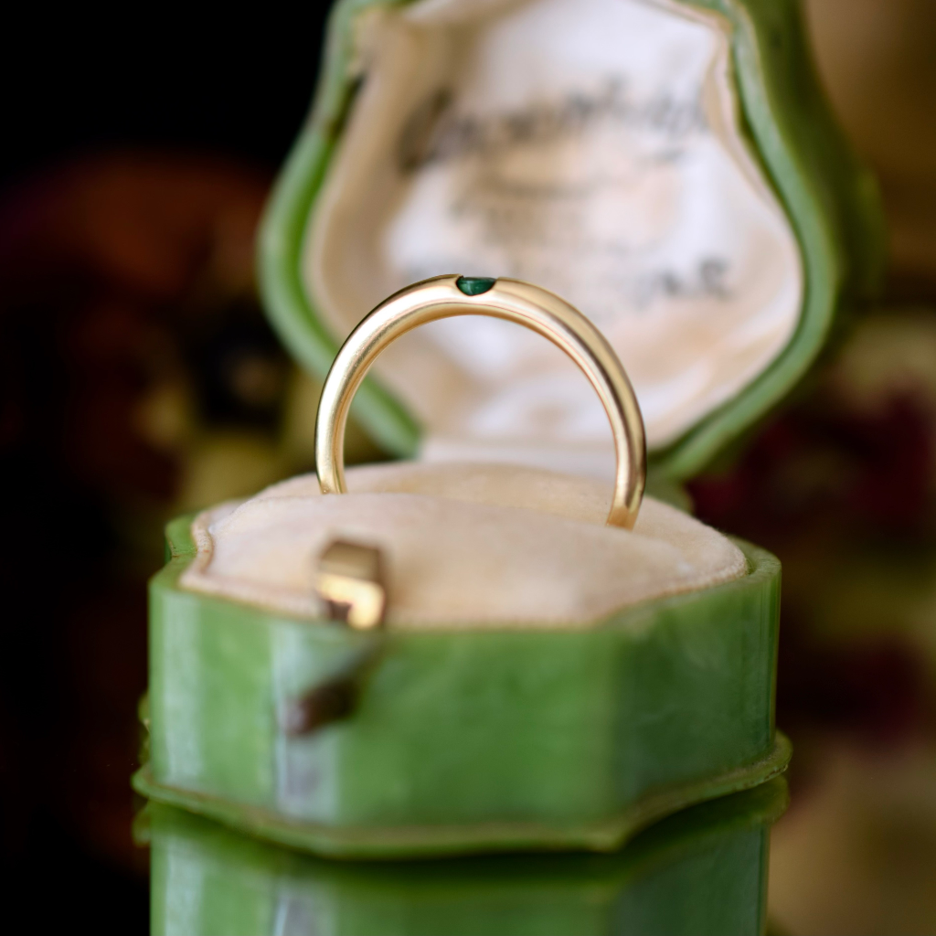 Modern/Vintage 18ct Yellow Gold Emerald Ring