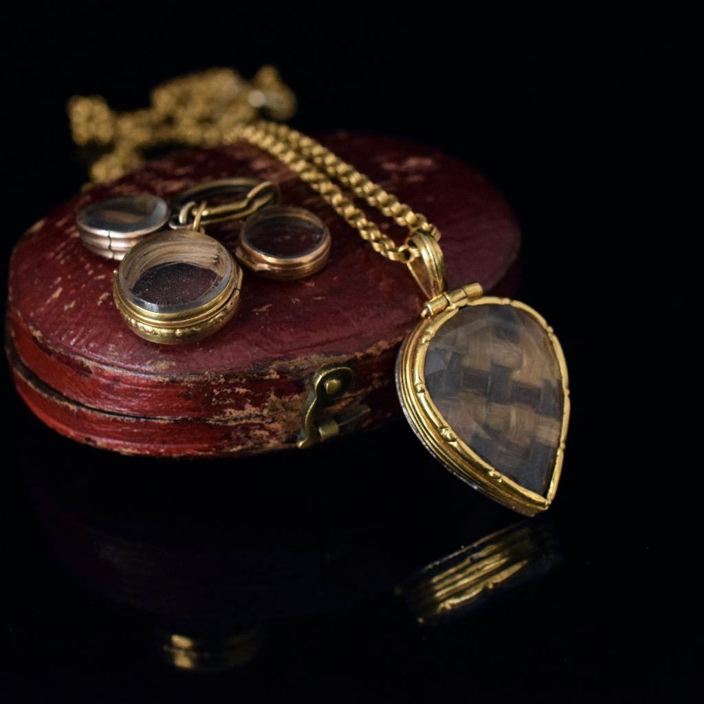 Antique Georgian 18ct Yellow Gold ‘Heart’ Shaped Locket Circa 1790
