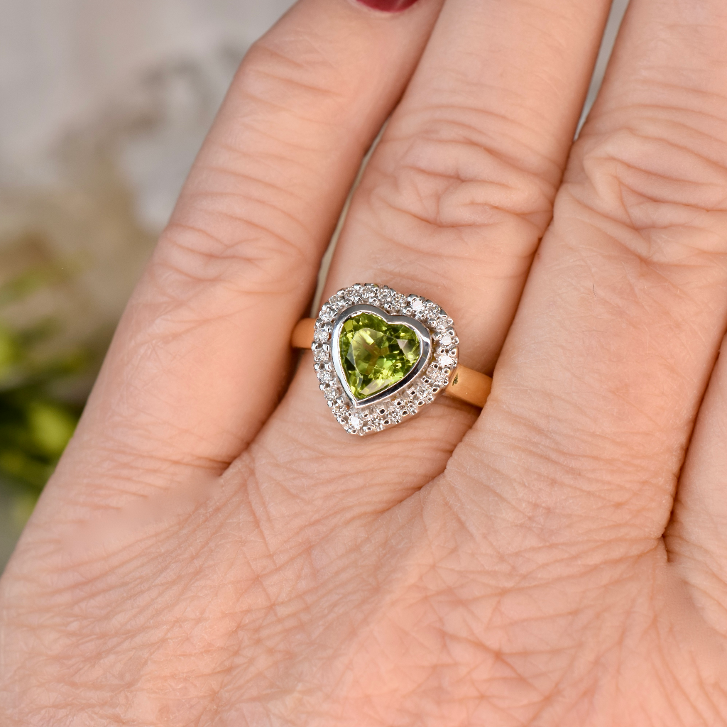 Modern 18ct Yellow Gold Heart-Cut Peridot And Diamond Halo Ring Independent Insurance/Retail Replacement Val Included For $3700 AUD