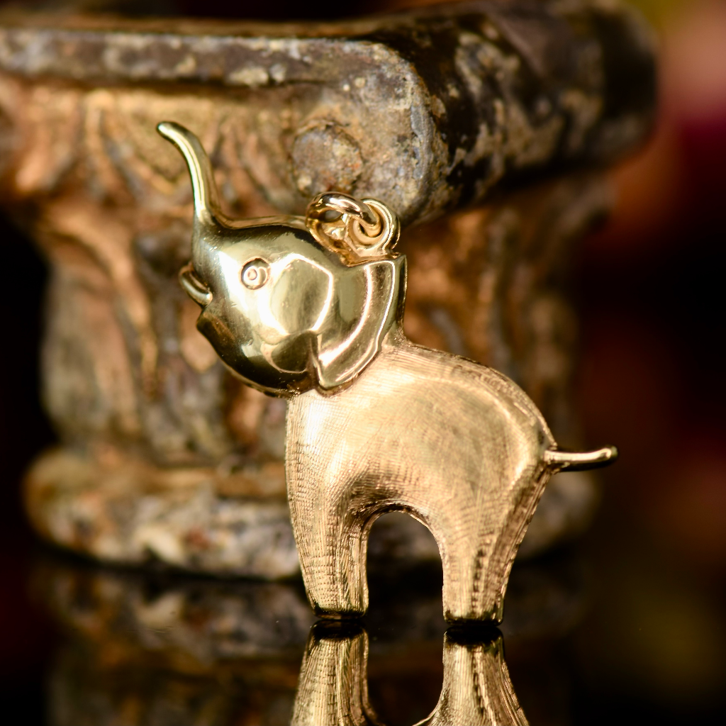 Modern 9ct Yellow Gold ‘Baby’ Elephant Charm Pendant