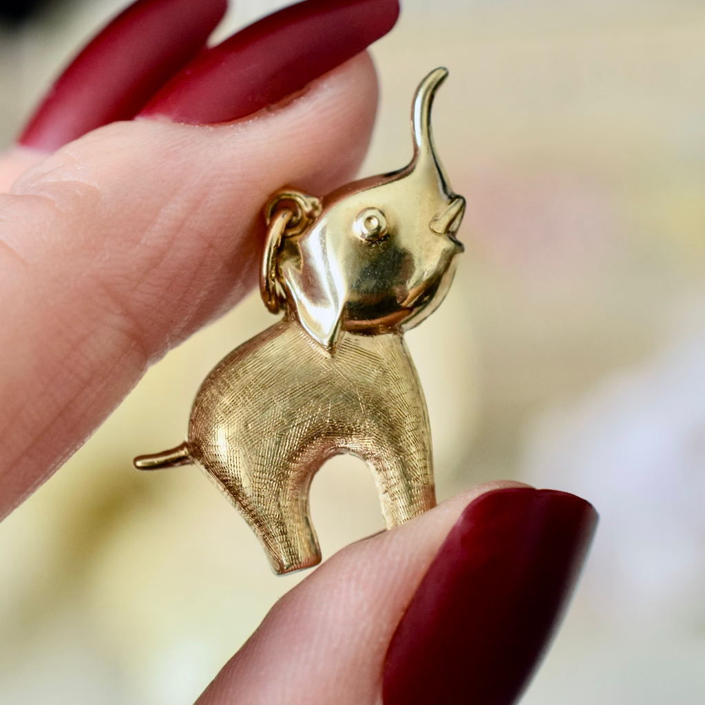 Modern 9ct Yellow Gold ‘Baby’ Elephant Charm Pendant