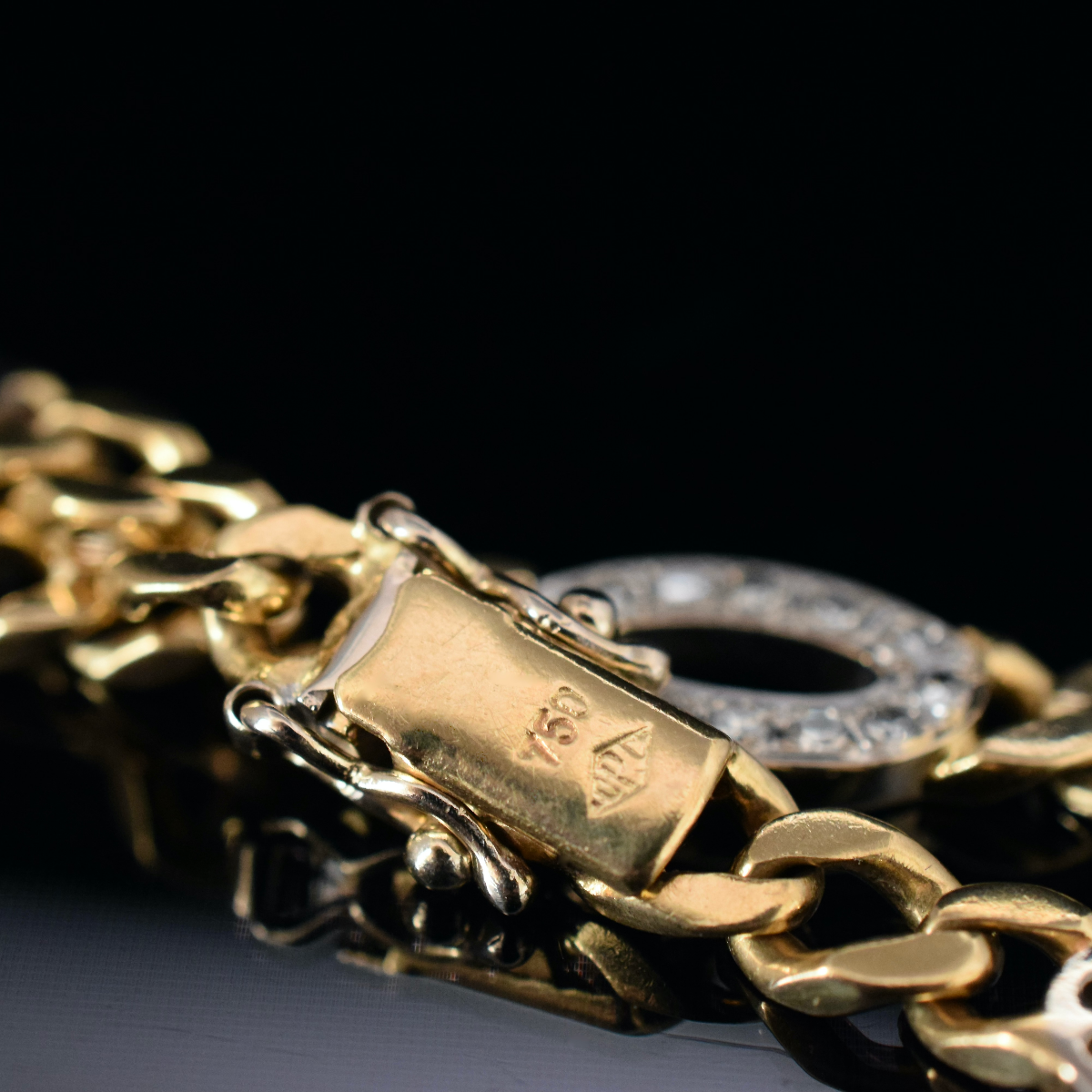Modern 18ct Yellow Gold Curb-Link Diamond Panel Bracelet 0.60ct
