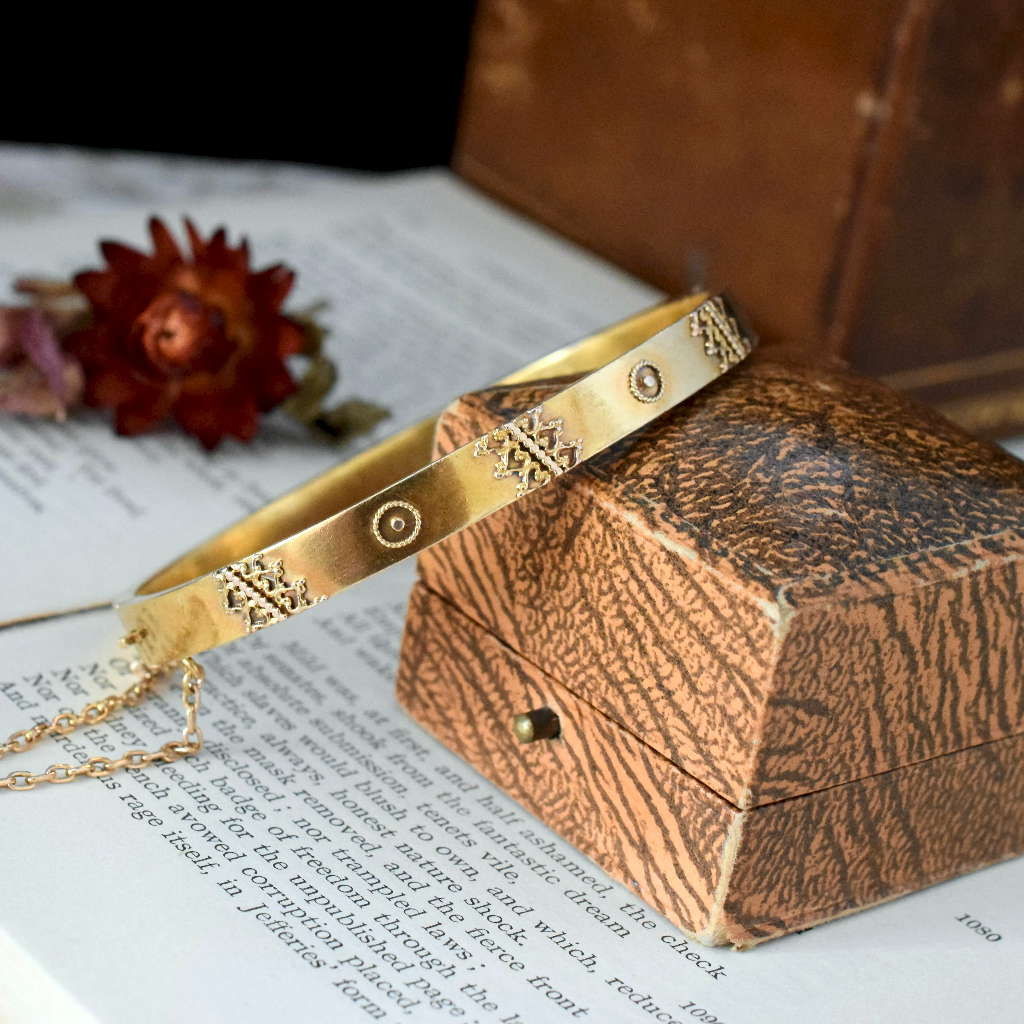 Antique Victorian 15ct Gold Etruscan Revival Bangle Circa 1880