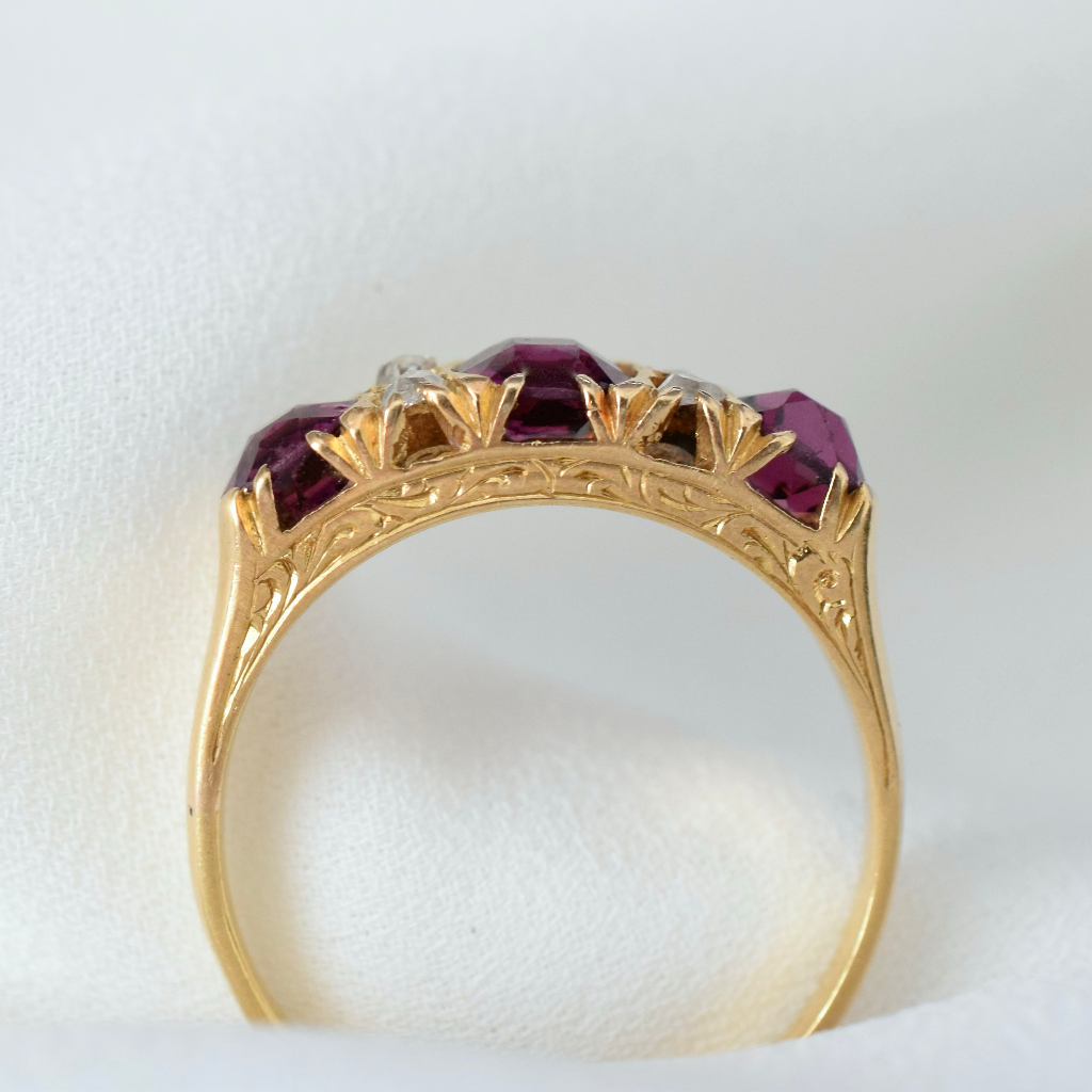 Antique Victorian 18ct Yellow Gold Garnet And Rose-Cut Diamond Ring 1876