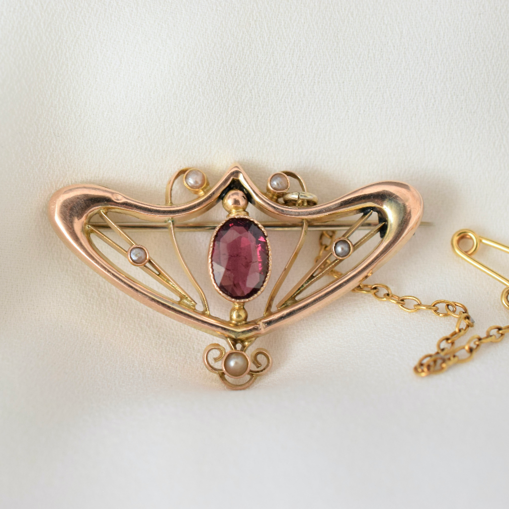 Antique Australian 9ct Rose Gold And Garnet Brooch By ‘Taylor and Sharp’ Circa 1905