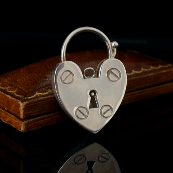 Sterling silver heart padlock clasp Clearance