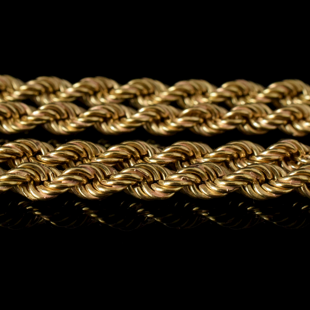 Superb 18ct Yellow Gold Italian Lariat Tassel Necklace