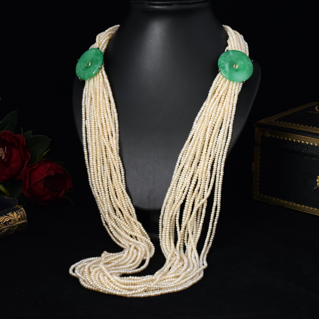 Modern Extraordinary Fresh Water Pearl And Jade Necklace Independent Valuation Included In Purchase For $4000 AUD