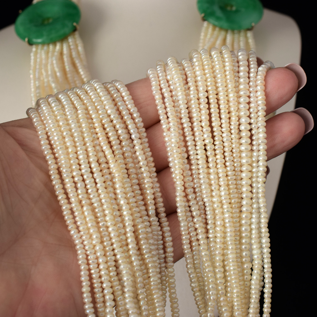 Modern Extraordinary Fresh Water Pearl And Jade Necklace Independent Valuation Included In Purchase For $4000 AUD