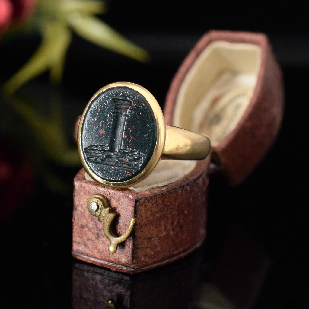 Antique 18ct Yellow Gold Intaglio Seal Bloodstone Ring Circa 1915