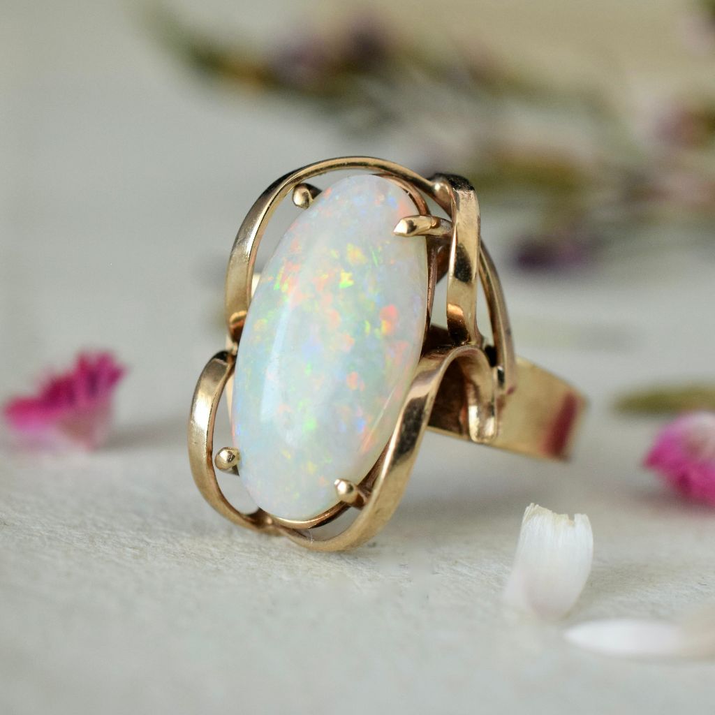 Vintage 9ct Yellow Gold Coober Pedy Solid White Opal