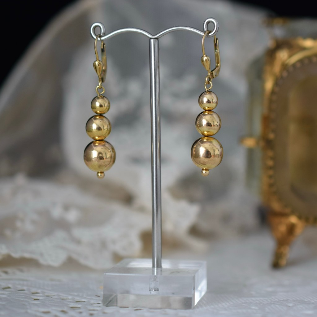 Vintage/Modern 9ct Yellow Gold Triple Ball Earrings