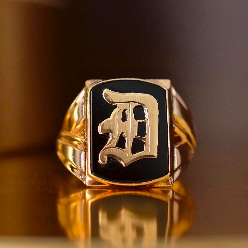 Authentic  Art Deco 10K Onyx And Yellow Gold Monogram “D” Ring 1930’s